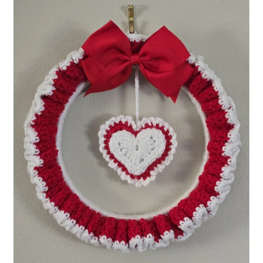Handmade Crochet Heart Ruffle Wreath Red White Valentine Love Wall Decor 10.5